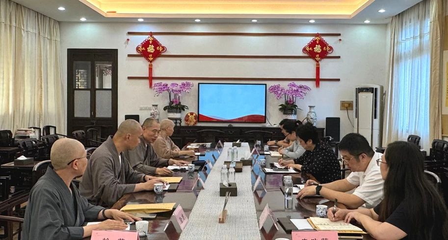 市民族宗教局走訪慰問宗教院校教師